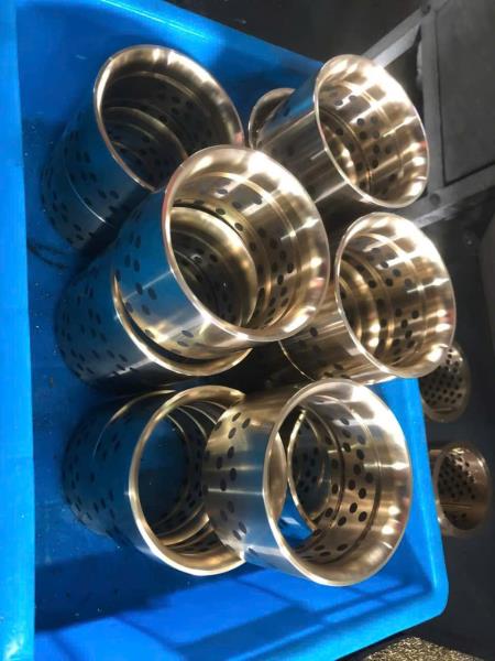 Chuyên gia  tư vấn, cung cấp các loại bạc tự bôi trơn, bạc đồng tiết dầu