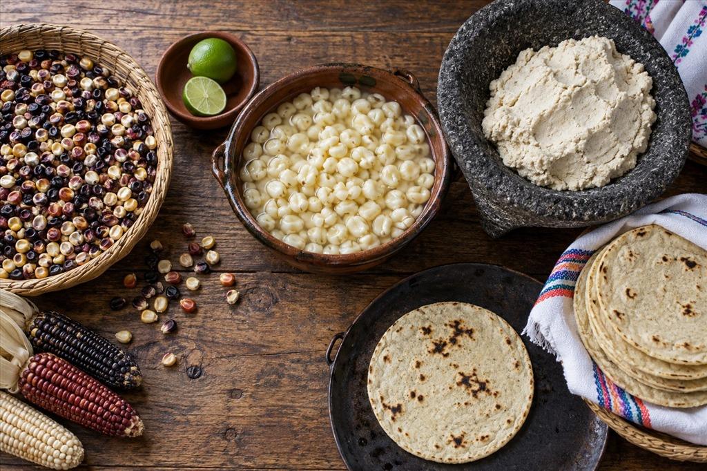 Ngô và tortilla Mexico: câu chuyện nixtamal hóa nuôi dưỡng một nền ẩm thực