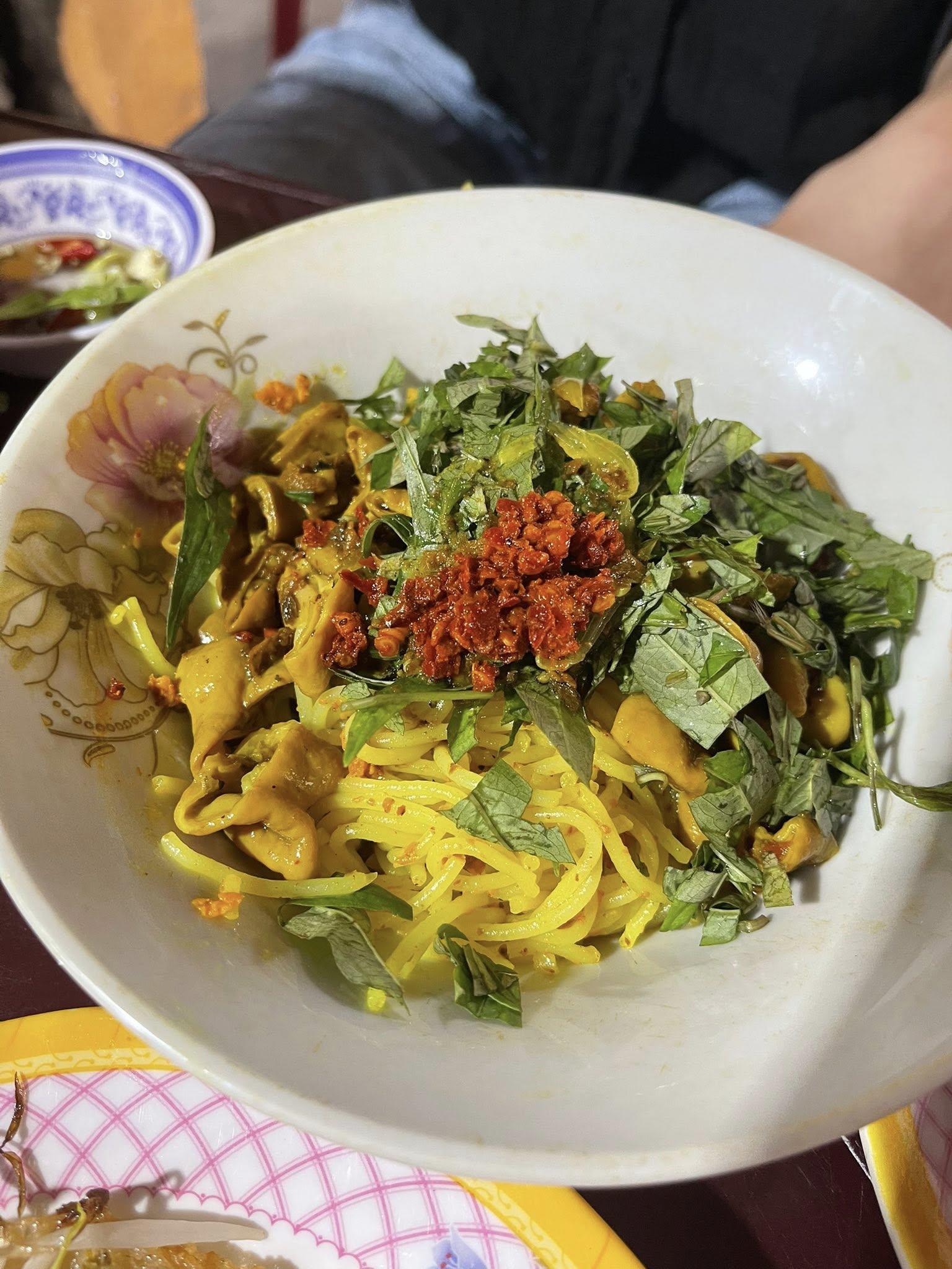 ẨM THỰC HUẾ LỌT TOP NGON NHẤT THẾ GIỚI 2025