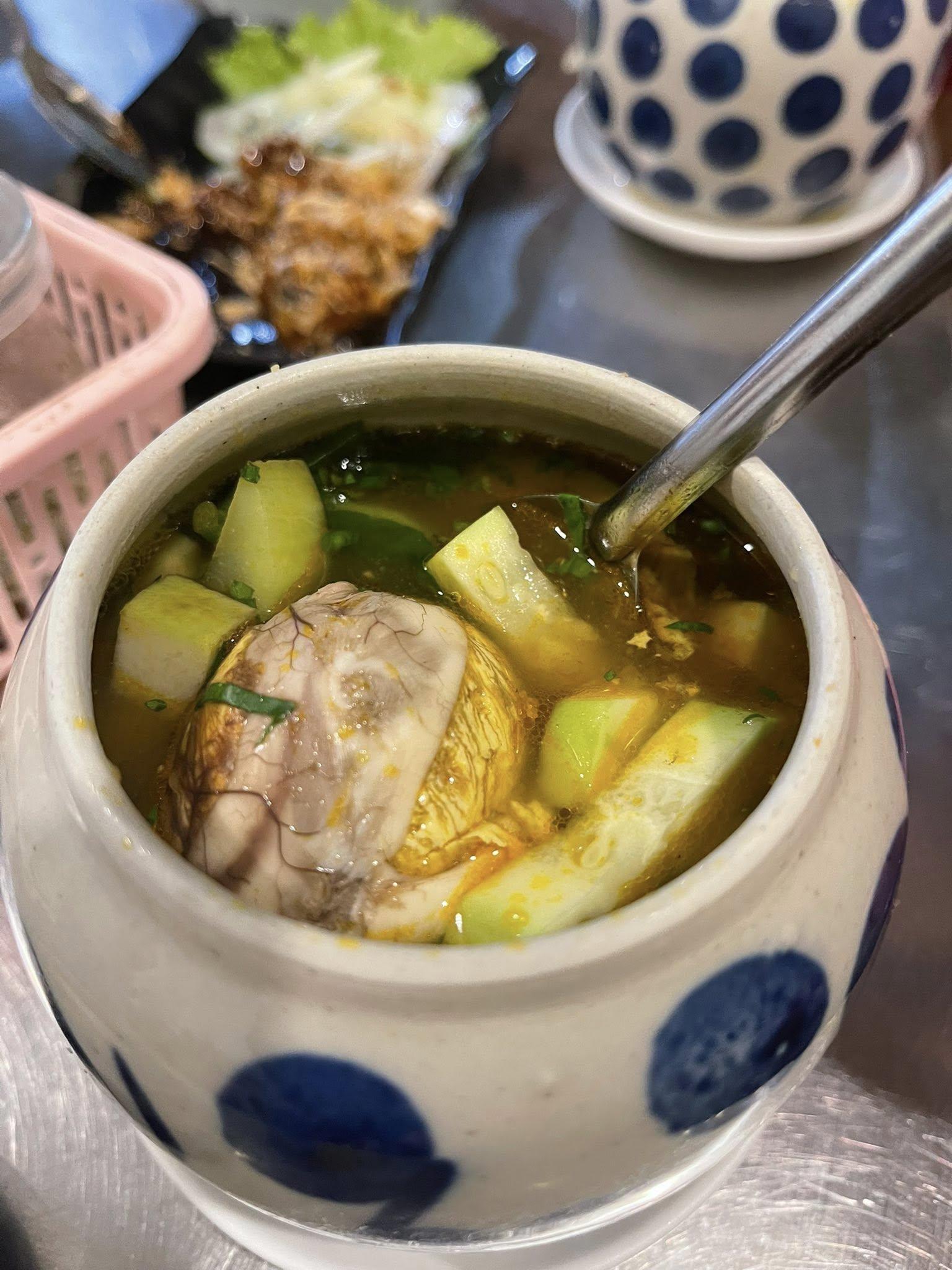 ẨM THỰC HUẾ LỌT TOP NGON NHẤT THẾ GIỚI 2025