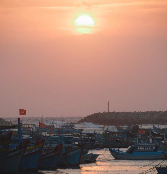 Bình yên trên đảo Phú Quý